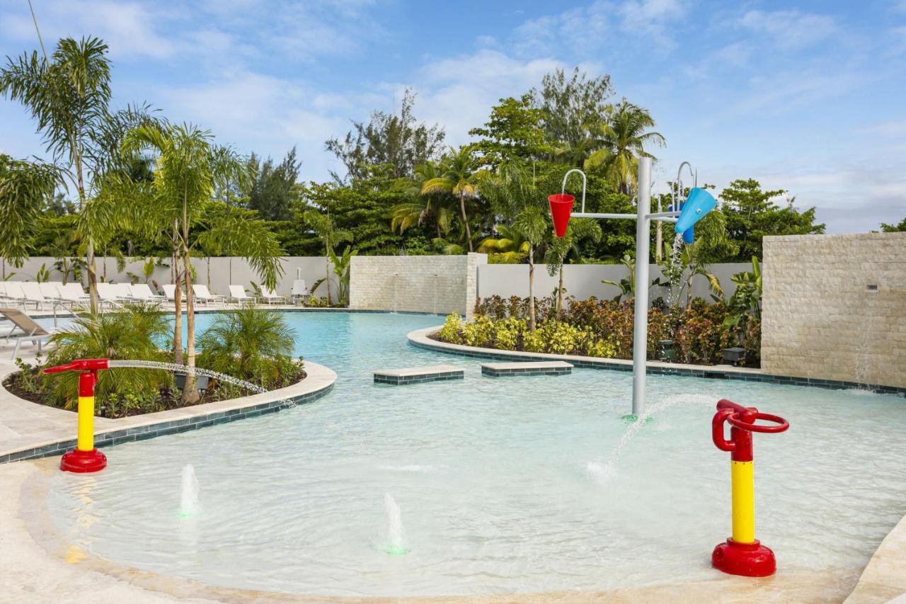 Fairfield By Marriott Luquillo Beach Εξωτερικό φωτογραφία